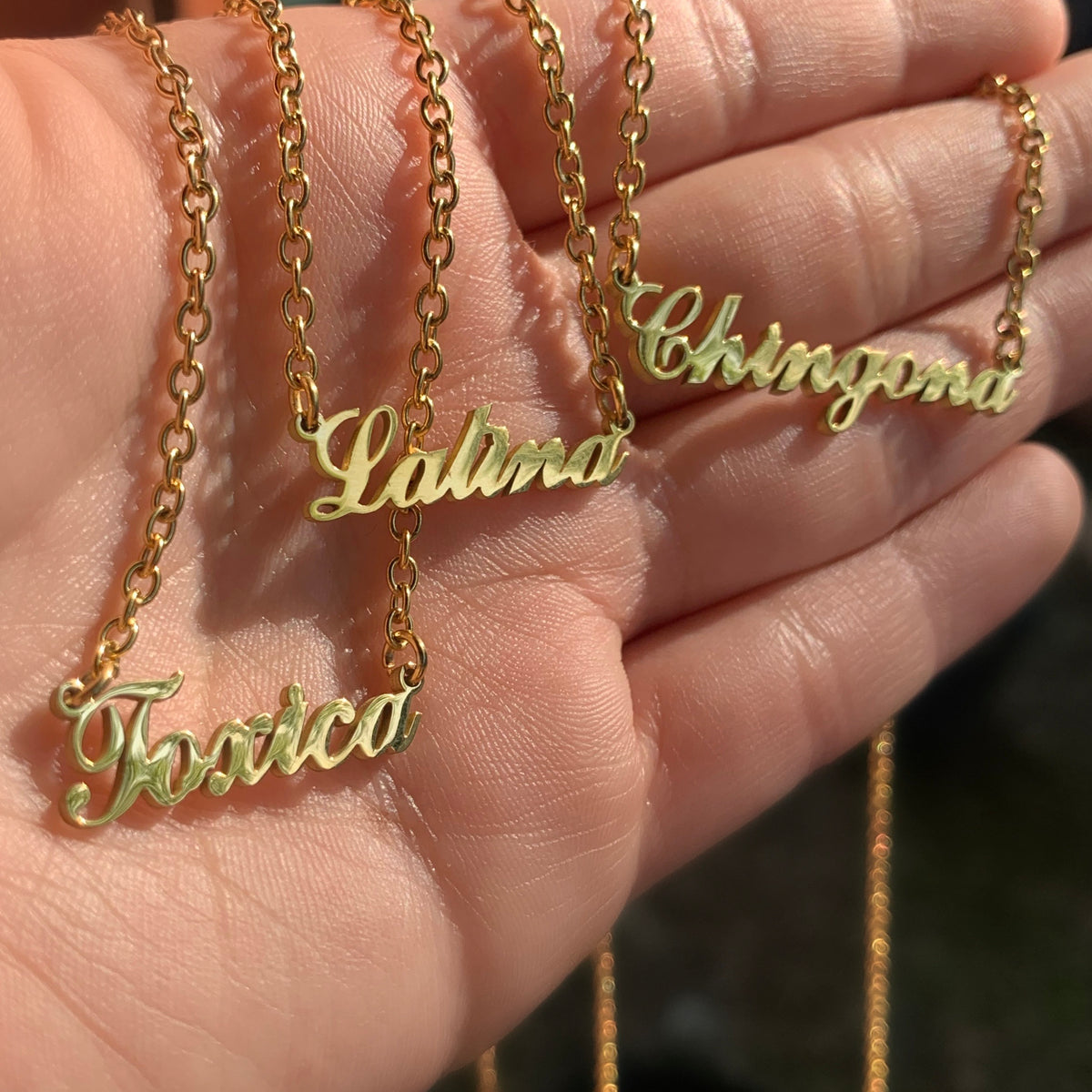 Jewelry For Moms, Latina